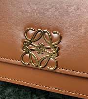LOEWE SMALL Goya Bag Silk Calfskin Tan A896N09X01 18.5 x 12.5 x 6 cm - 3