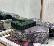 DIOR LADY DIOR 5-GUSSET CARD HOLDER Patent Cannage Calfskin Green S0074 10.5 cm - 4