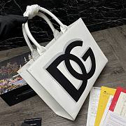 DOLCE & GABBANA SMALL DG Daily Shopper With DG Logo Print Calfskin White BB7023 36 x 28.5 x 13 cm - 3