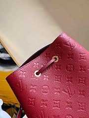 LOUIS VUITTON NÉONOÉ MM Monogram Empreinte Leather Red M45306 26 cm - 4