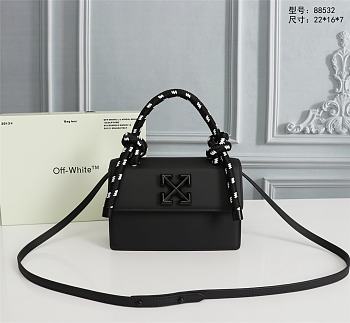 OFF WHITE 1.4 Jitney Gummy Bag Rope Handle Black 14756873 22 × 16 × 7 cm