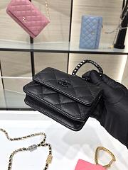 CHANEL CARD HOLDER WITH JEWEL HOOK Lambskin Black Metal Black AP2397 11 cm - 5