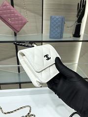 CHANEL CARD HOLDER WITH JEWEL HOOK Lambskin Black Metal White AP2397 11 cm - 5