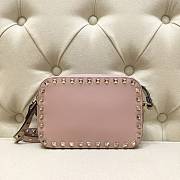 VALENTINO Small Rockstud Grainy Leather Crossobody Bag Pink VW2B0809 18 x 6 x 12 cm - 1