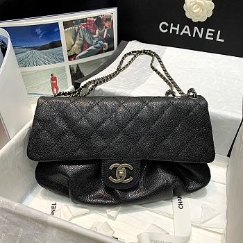 Chanel Flap Shoppping Bag Grained Leather Black 30 x 18 x 4 cm