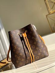 Louis Vuitton NéoNoé MM Monogram Canvas Orange M44020 26 cm - 1