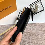 Louis Vuitton Pochette Melanie MM Black M68705 23 x 16 x 2 cm - 5