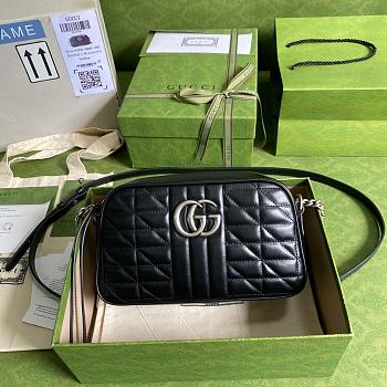 Gucci GG Marmont Small Shoulder Bag Black 447632 24 x 12 x 7 cm