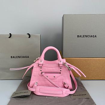 Balenciaga Small Neo Classic Top Handle Bag Crocodile Leather Pink 63852115V67 33 x 21 x 16 cm