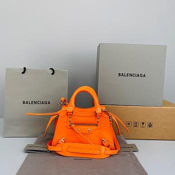 Balenciaga Small Neo Classic Top Handle Bag Crocodile Leather Neon Orange 63852115V67 33 x 21 x 16 cm