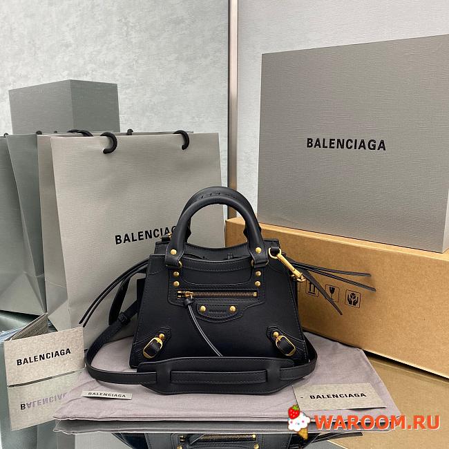 Balenciaga Small Neo Classic Top Handle Bag Black 63852111R57 33 x 21 x 16 cm - 1