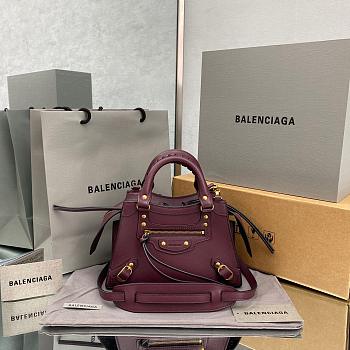 Balenciaga Small Neo Classic Top Handle Bag Plum 63852111R57 33 x 21 x 16 cm