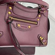 Balenciaga Small Neo Classic Top Handle Bag Plum 63852111R57 33 x 21 x 16 cm - 3