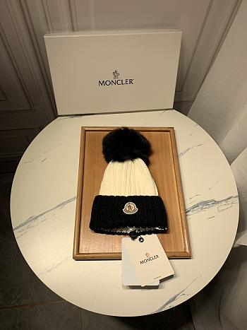 Moncler Hat 02