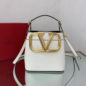 Valentino Supervee Leather Handbag White WW2B0J74ZXL 20 x 19 x 12 cm