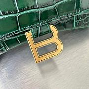Balenciaga Hourglass Wallet On Chain Crocodile Leather Green 6560501 19 x 12 x 5 cm - 2