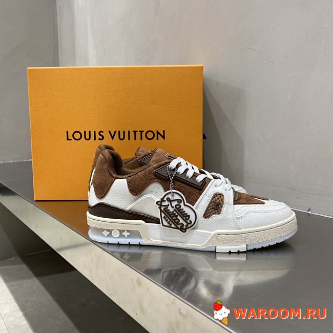 Louis Vuitton Trainer Sneaker 1A9IQH 01 - 1