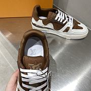 Louis Vuitton Trainer Sneaker 1A9IQH 01 - 2