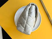 Ysl Sade Puffer Envelope Clutch Leather White 6550041 38 x 19 x 11 cm - 5