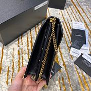 Ysl Cassandra Medium Chain Bag Grained Leather Black 532750 22 x 16.5 x 5.5 cm - 2