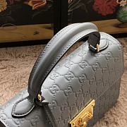Gucci Padlock Small Top Handle Bag Signature Leather Gray 453188 28 x 19 x 11 cm - 6
