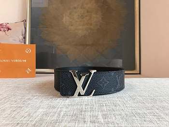 Louis Vuitton Monogram Eclipse Initiales Belt Silver-tone Metal Size 4 cm