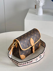 LV  medieval bag series Diane handbag 25cm - 3