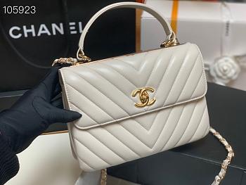 Chanel chanelv has smooth lines sandwich bag 25cm