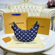 Louis Vuitton Loop bag 23cm 01 - 5