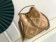 LV NÉONOÉ MM Monogram Bag M46023 26cm - 3