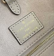 Louis Vuitton ONTHEGO PM Cream M45494 25cm - 5