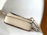 lV Pochette Métis Monogram Empreinte Leather Crème Beige M41487 - 25x19x7cm - 2