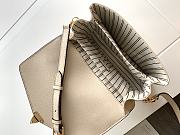 lV Pochette Métis Monogram Empreinte Leather Crème Beige M41487 - 25x19x7cm - 4