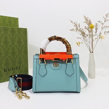 Gucci Diana mini tote bag Light blue‎ 702732  - 20 x 16 x 10cm