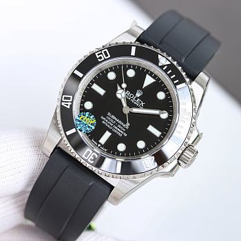 Rolex OYSTER PERPETUAL Submariner