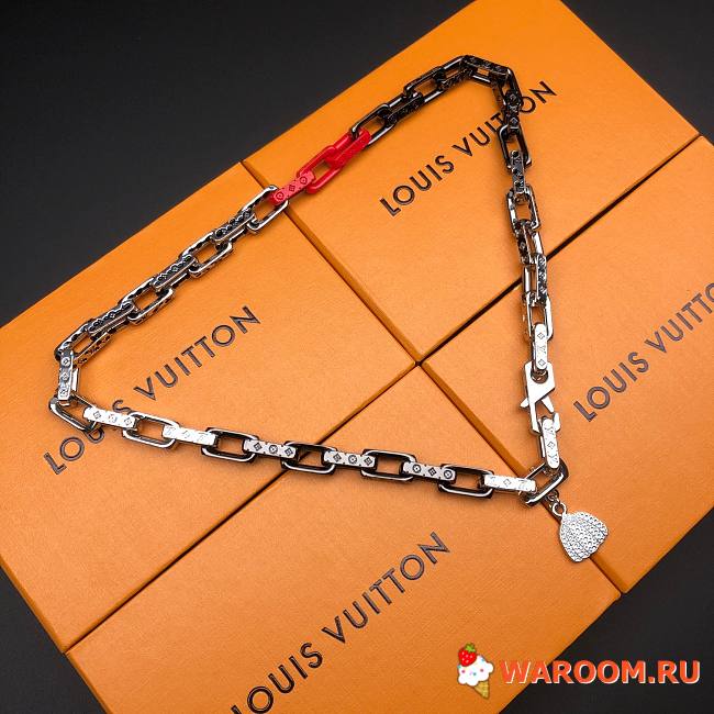 LV  LV x YK Monogram Chain necklace 01 - 1
