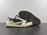 Travis Scott x Air Jordan DM7866-162  - 4