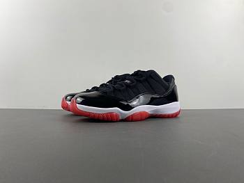  Air Jordan 11 Low “Bred”  FV5104-006 