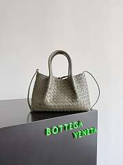 BOTTEGA VENETA 2025 pinacoteca 24*15*12cm - 1
