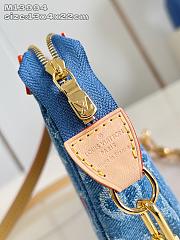 lv Pochette Accessoires 13 x 4 x 22  - 5
