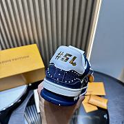 LV Sneaker 18 - 2