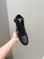 Louis Vuitton High-top sneakers 01 - 4