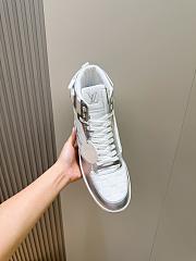 Louis Vuitton High-top sneakers 03 - 4