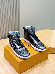 Louis Vuitton High-top sneakers 04 - 3