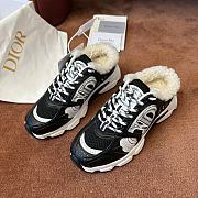 Dior low-top plush sneakers 01 - 2