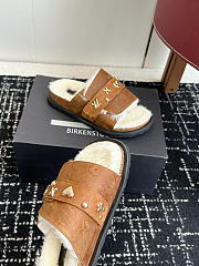 LV plush slippers 03 - 2